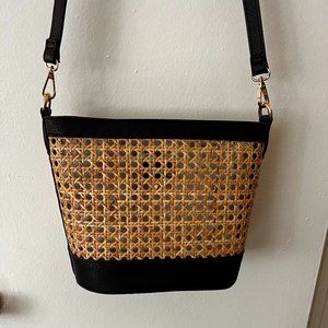 Wicker Cinch Purse
